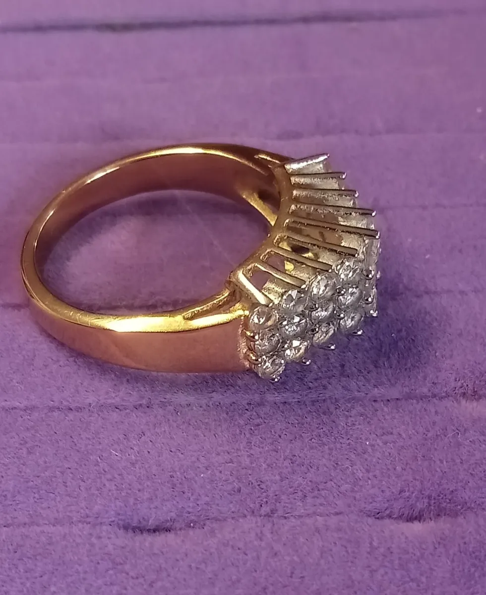 Beautiful Dress Ring - Image 3