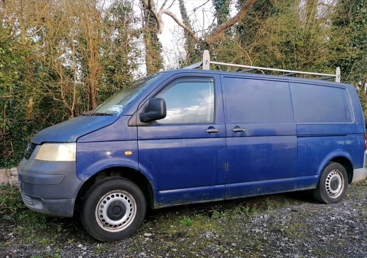 Volkswagen Transporter - Image 1
