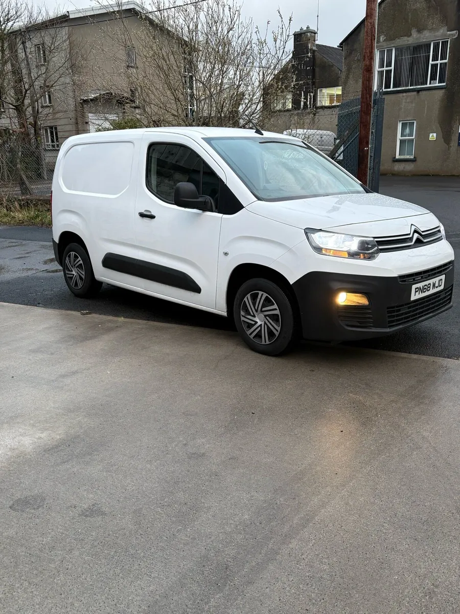 2019 citroen berlingo enterprise immaculate €5995 - Image 1
