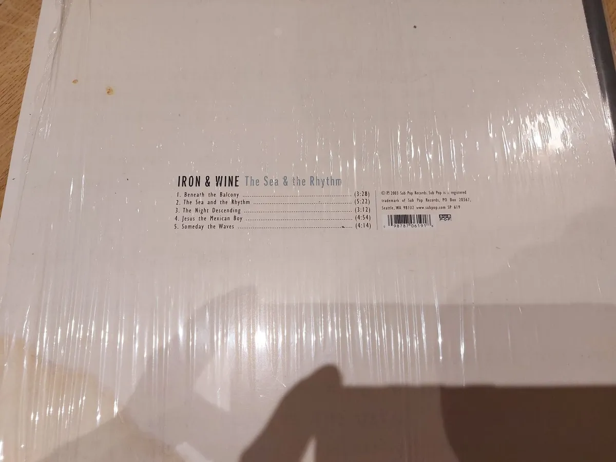 Iron & Wine - The Sea & the Rhthym - Vinyl Record - Image 2