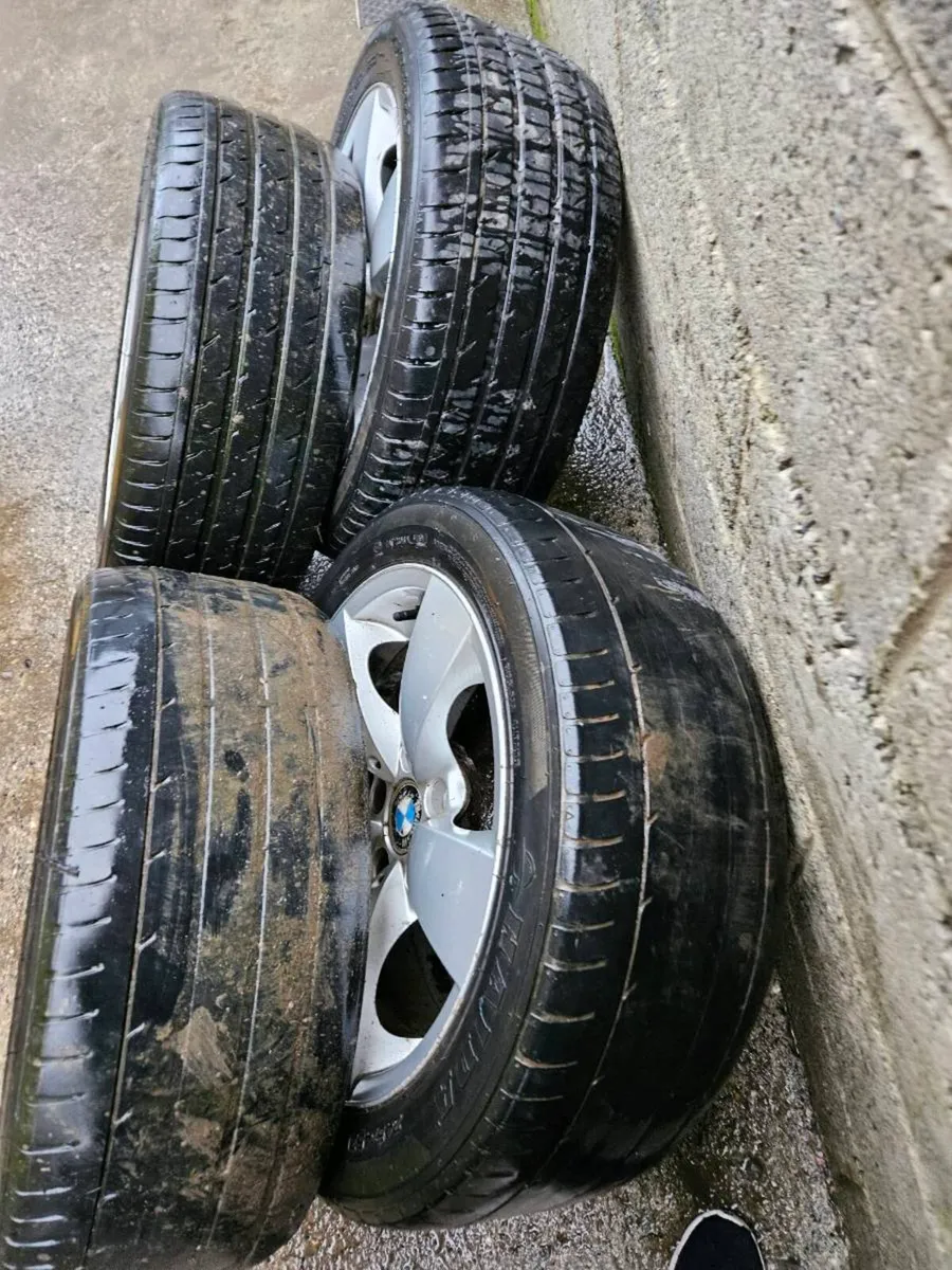 BMW alloys 17 inc - Image 4