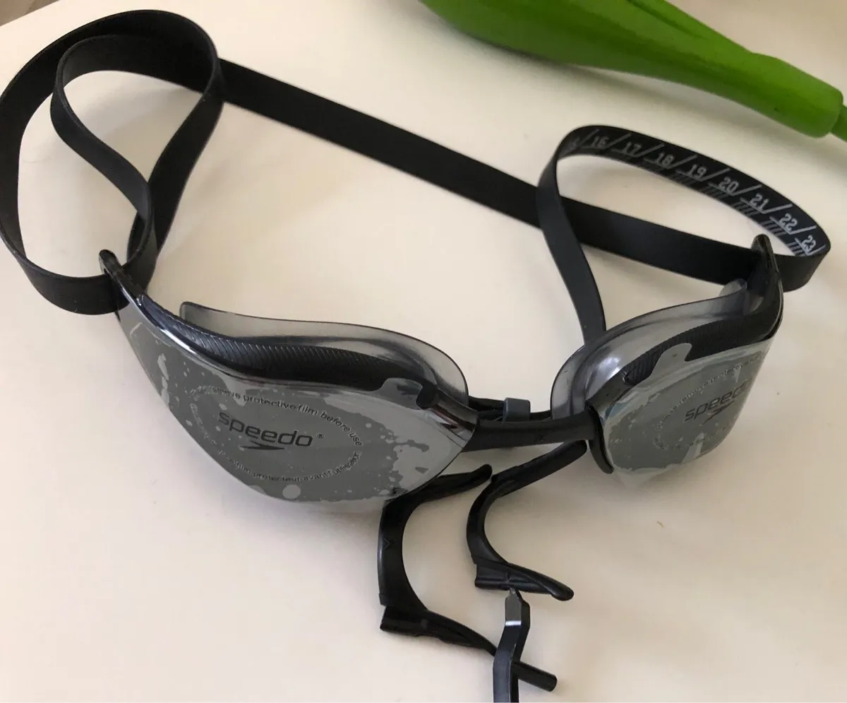 Swimming googles - Image 1