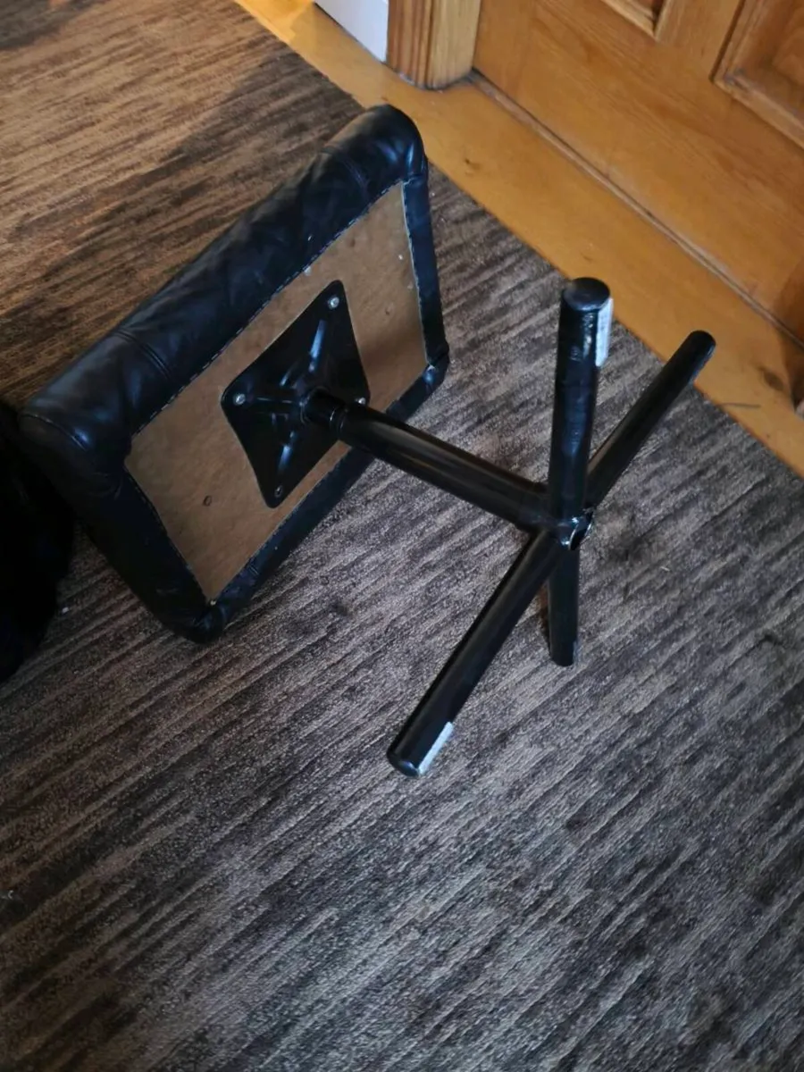 Foot stool 10 euro - Image 3