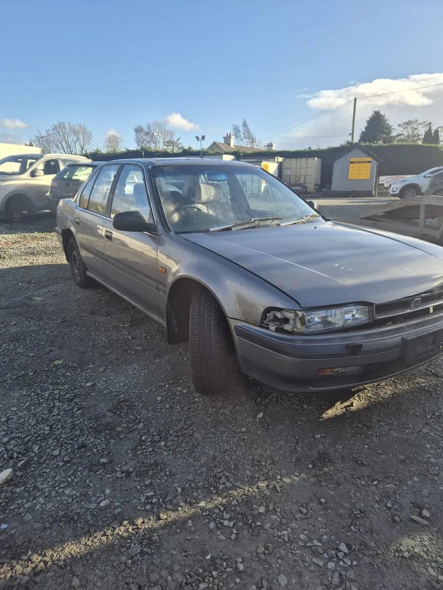 Honda Accord - Breaking only - Image 3