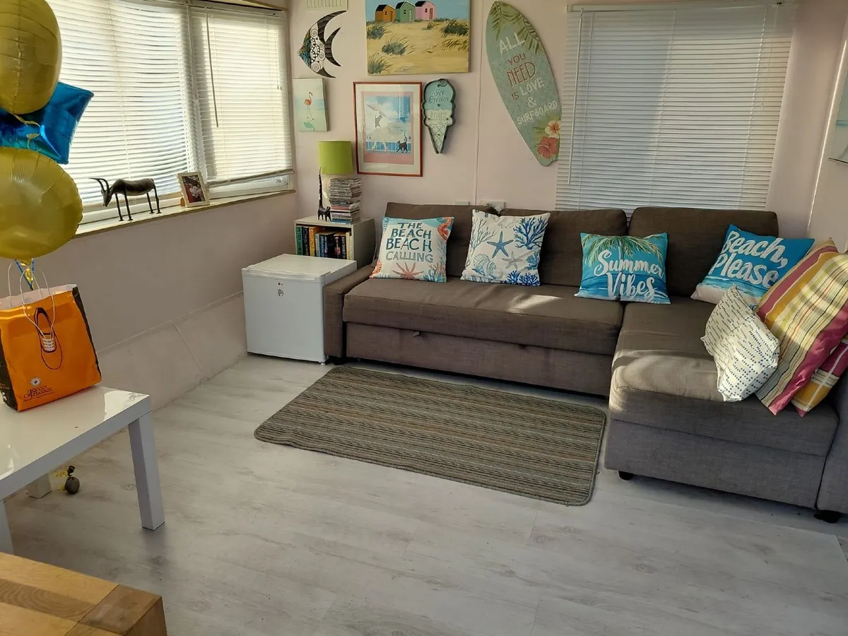 Mobile Home - Image 2