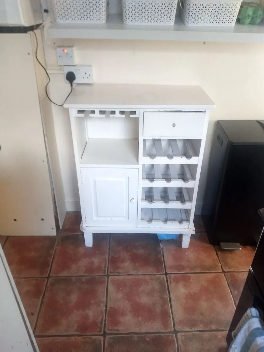 Kitchen dresser / drinks cabinet