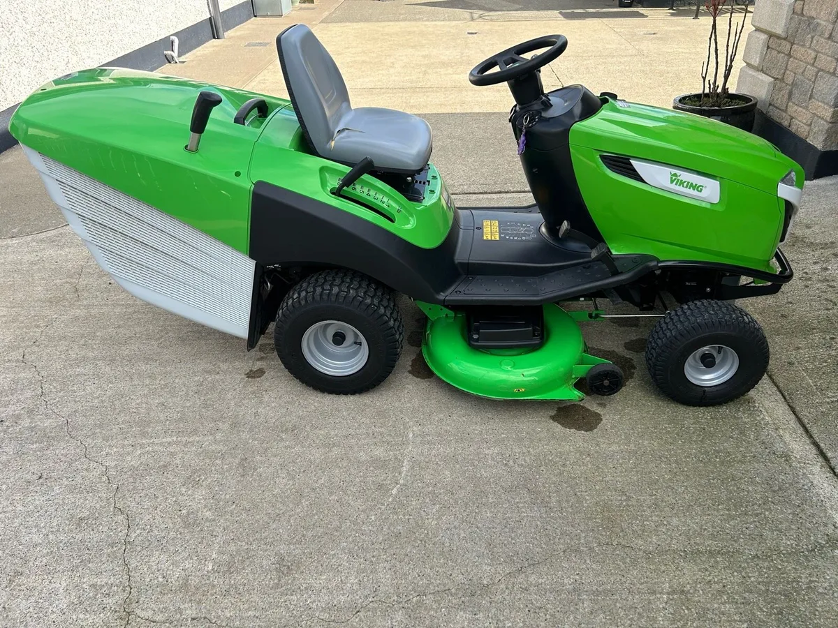 Ride on lawnmower - Image 4