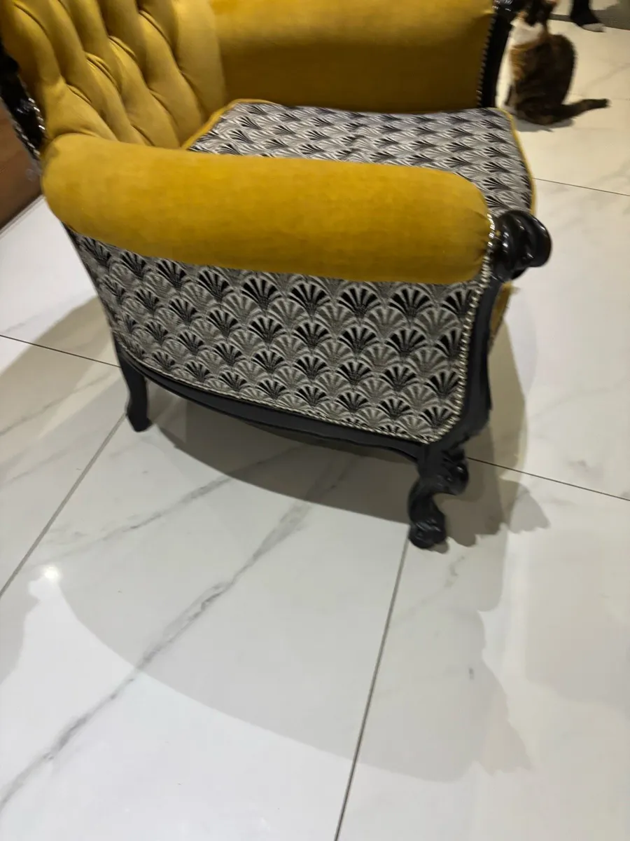 Two chairs - Image 4