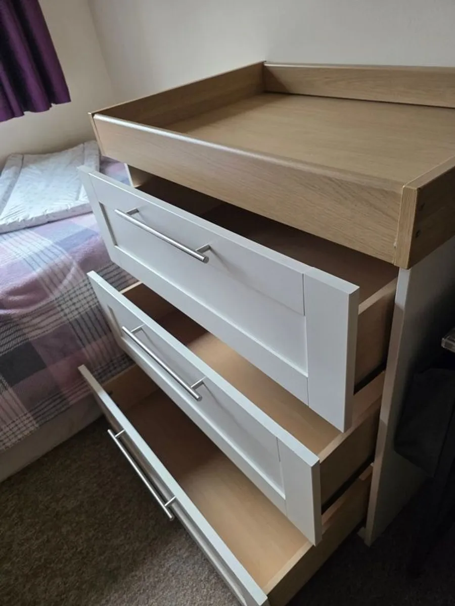 Mamas and Papas Nursery Furniture Set - Image 4