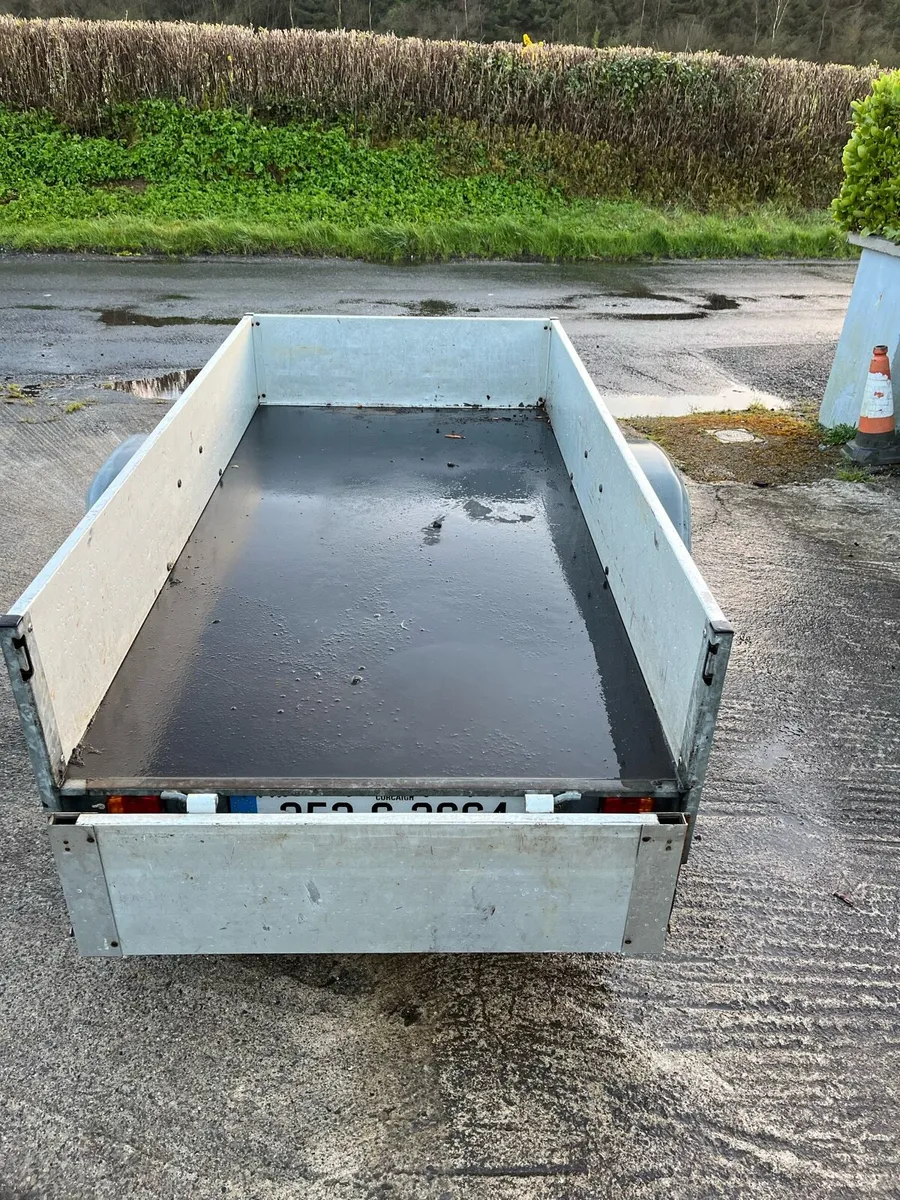 Indespension car trailer. - Image 2