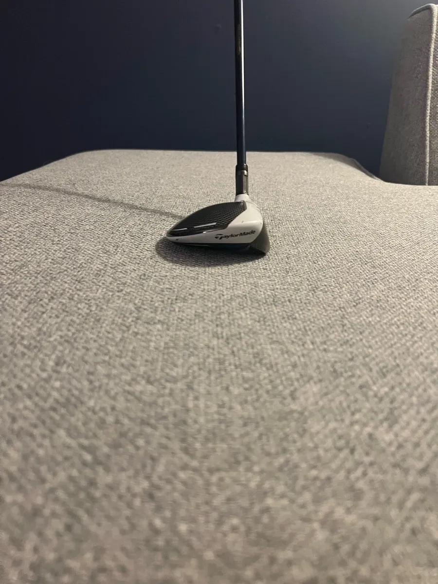 Taylormade sim 5 wood - Image 2