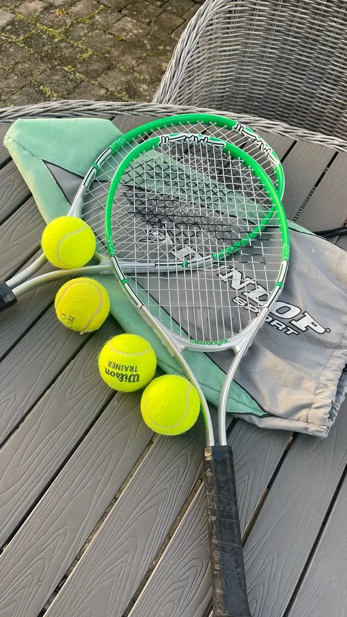 2 Slazenger tennis rackets & balls - Image 4