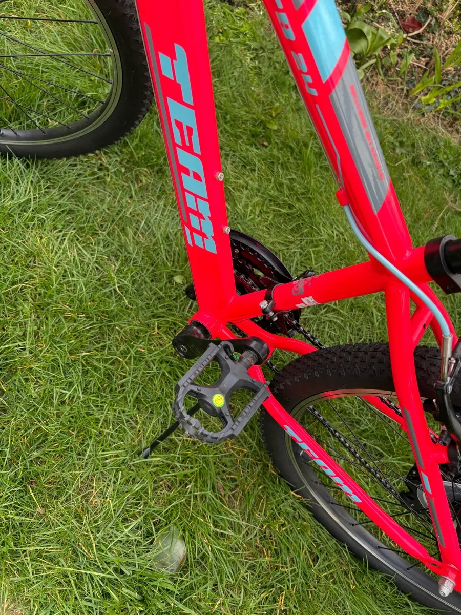 Girls bike - Image 4