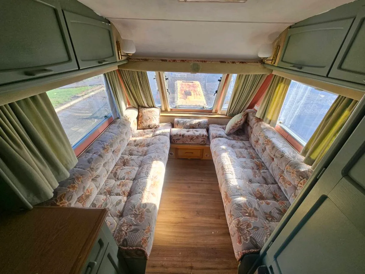 Swift caravan - Image 3