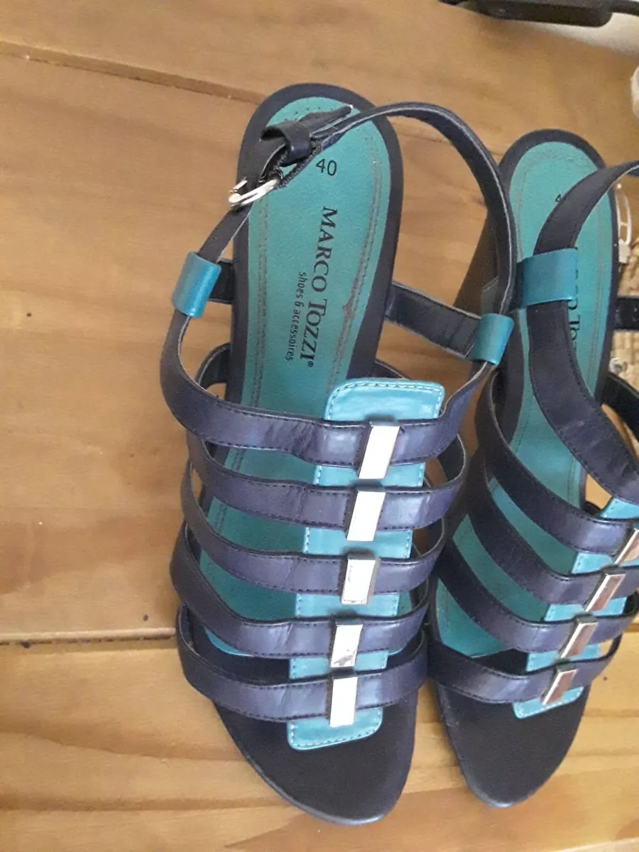 Ladies brand new designer sandals size 7 - Image 3