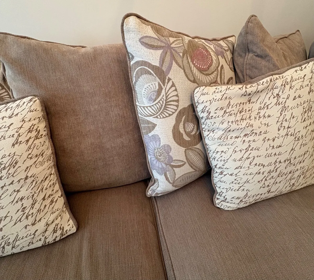 Harvey Norman Fantasia Corner Sofa - Image 4