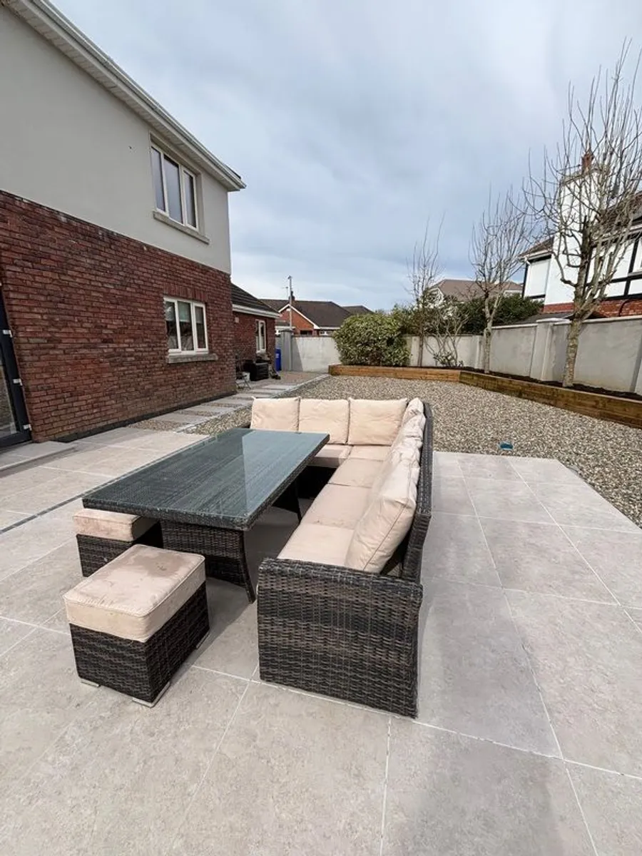 Outdoor Ratten Furniture & Cushion box - Image 2