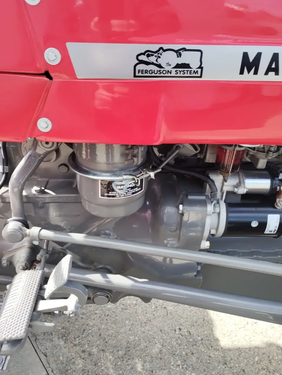 Massey Ferguson 135 - Image 4