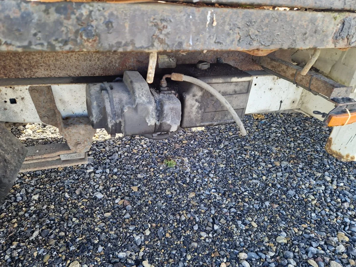 2013 ford transit tipper - Image 4