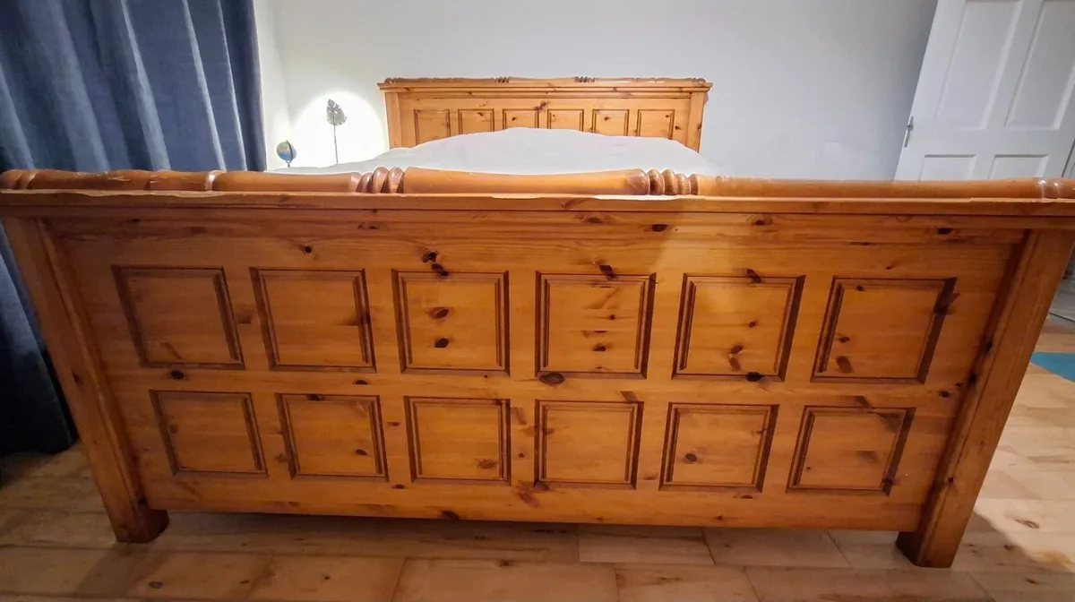 Superking bed frame - Image 1