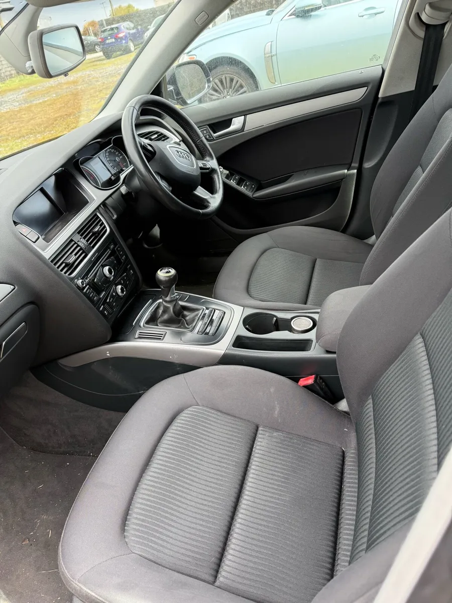 AUDI A4 2.0 TDI 2013 NCT AND TAX - Image 4