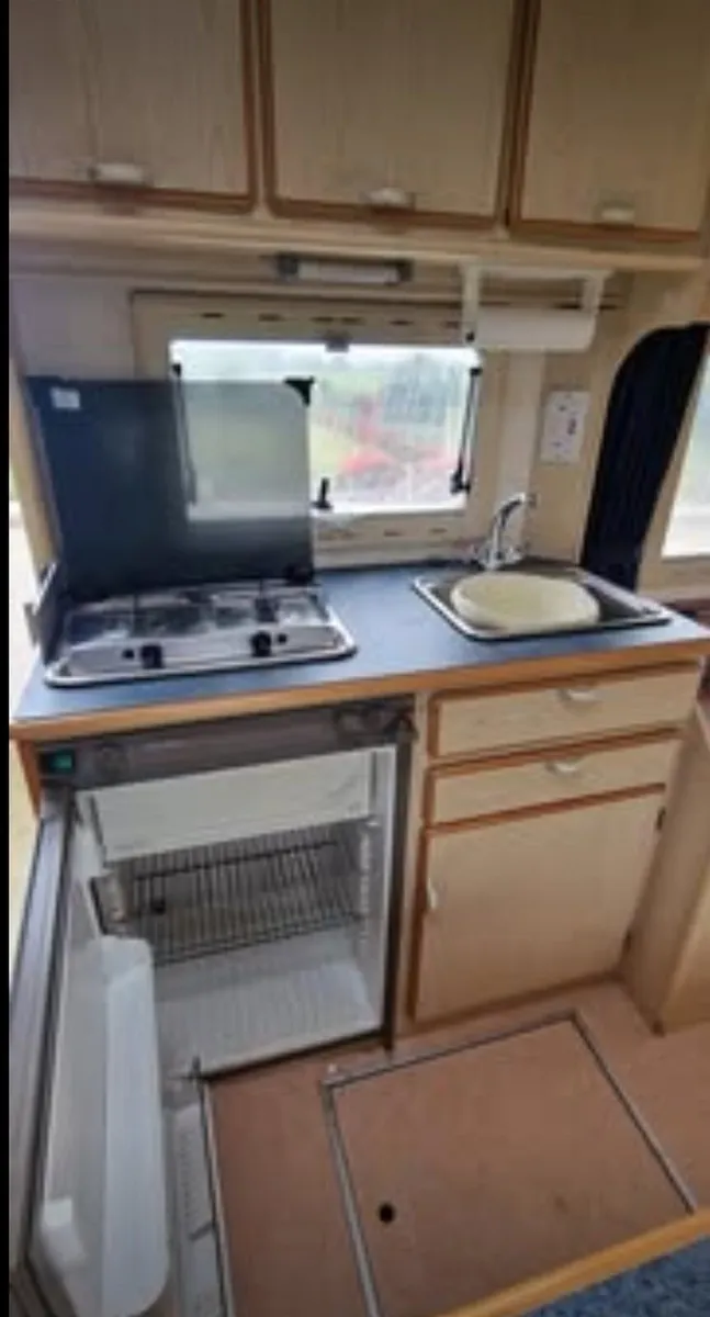 Fiat Ducato Camper - Image 4