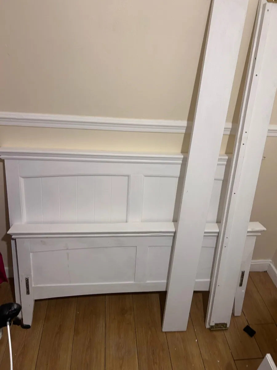 Double bed frame - Image 1