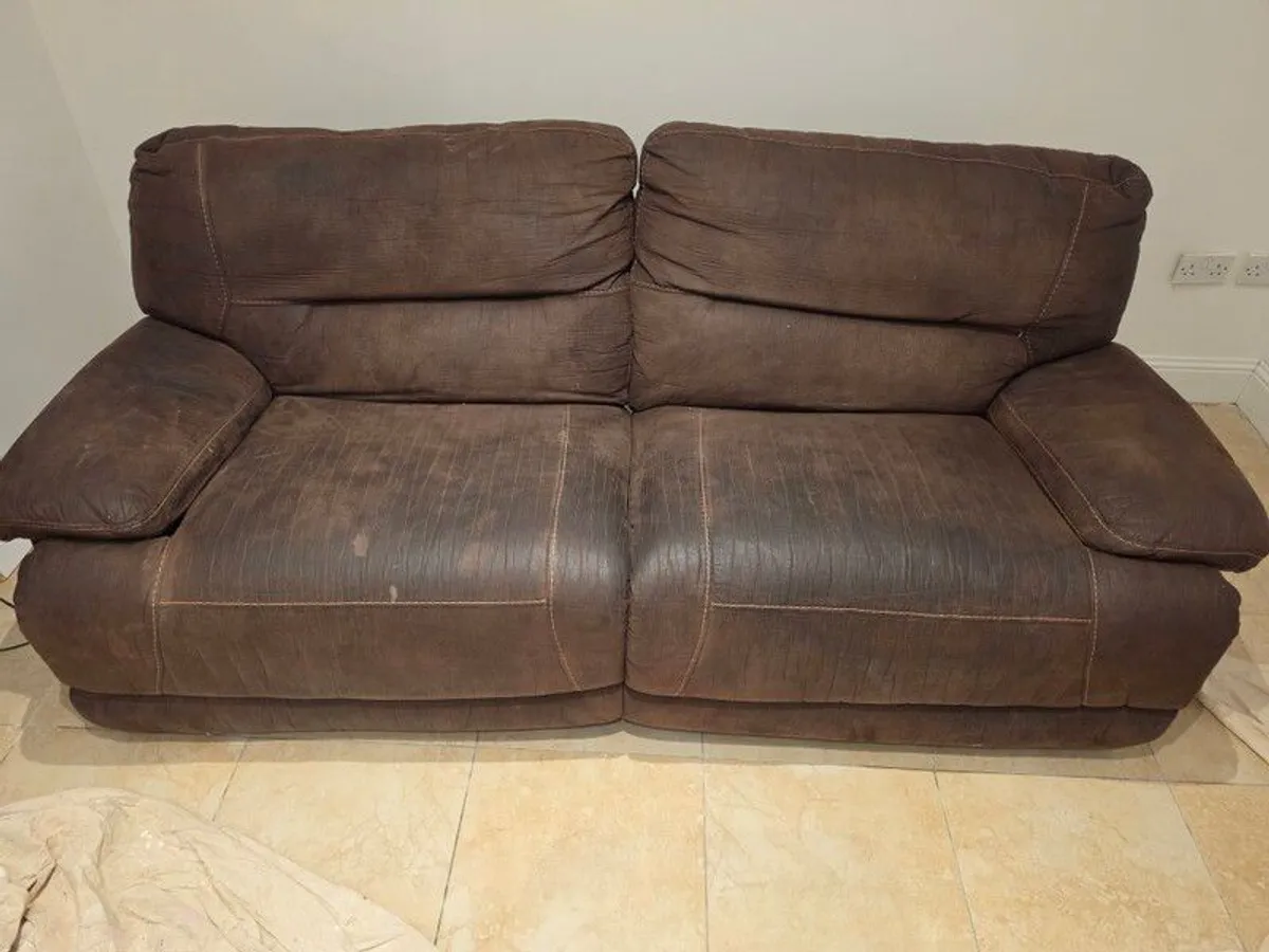 3 seater recliner sofa