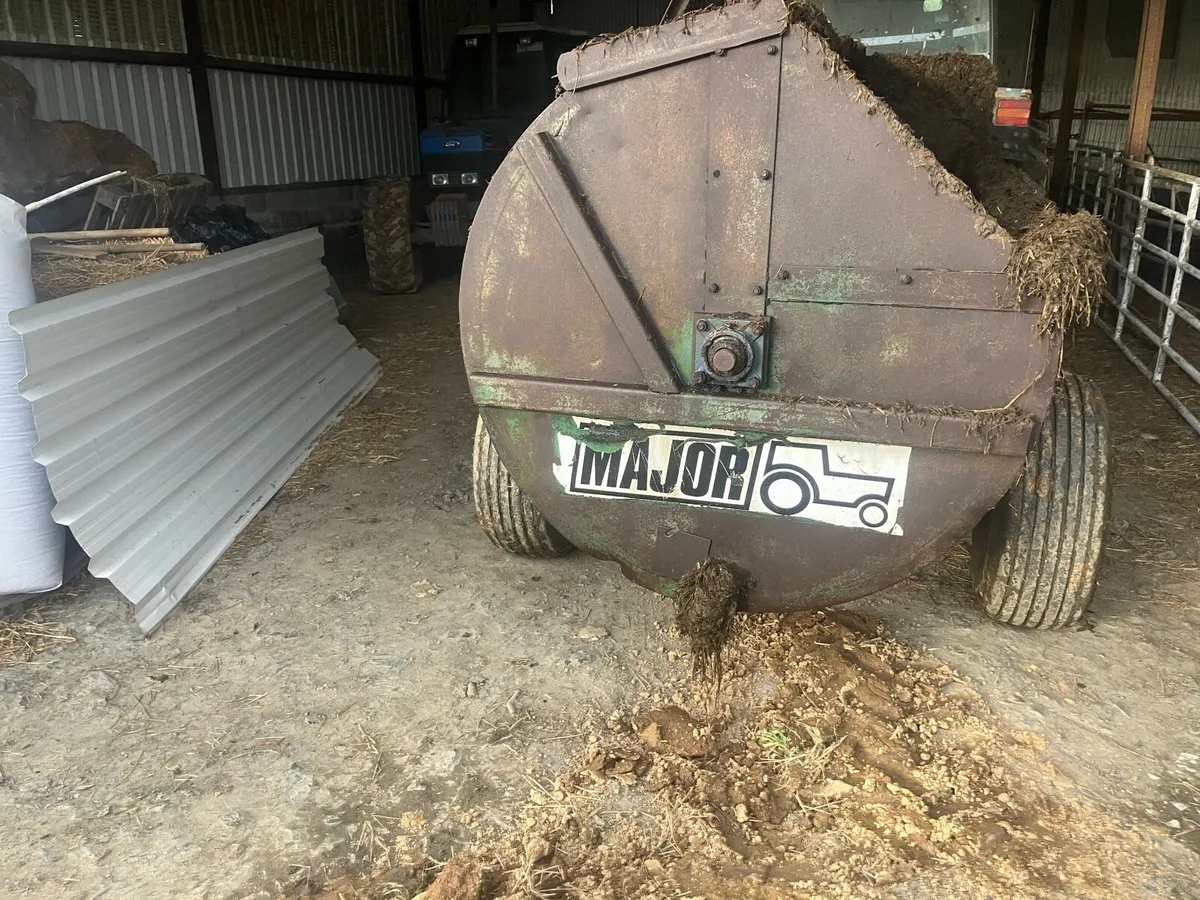 Dung spreader - Image 2