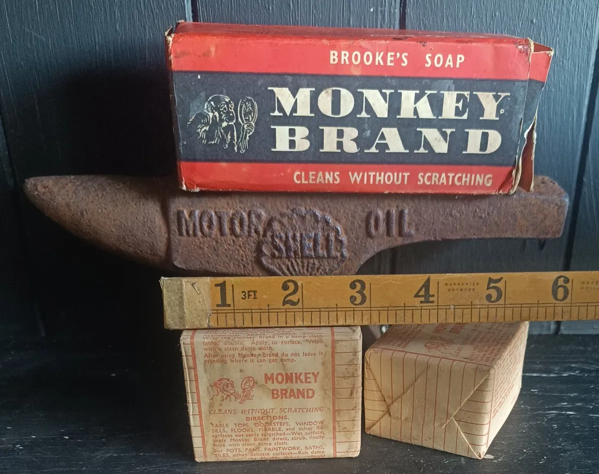 Vintage Soap Box - Image 1