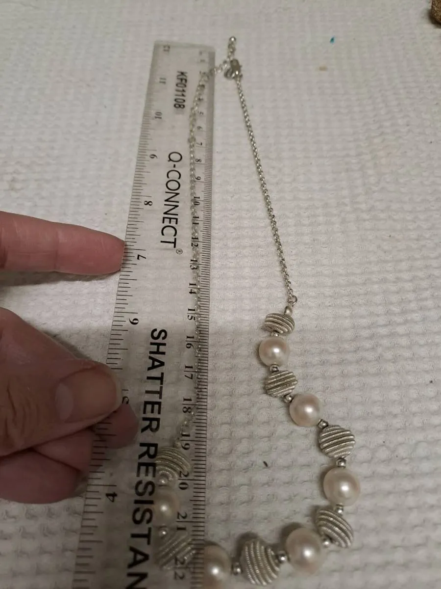 Silver Tone Necklace with Faux Pearl Beads M&S - Image 3