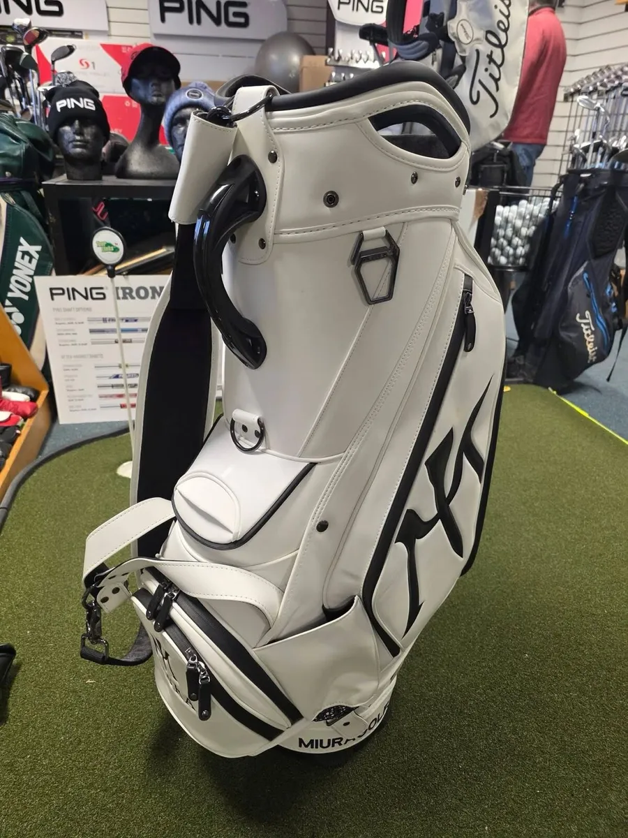 Miura Tour Staff Bag - Image 3