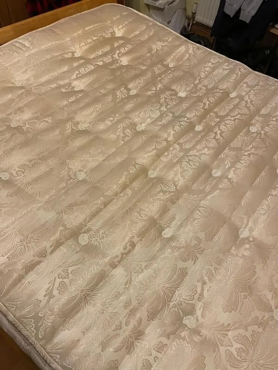 Free King Size Mattress - Image 2