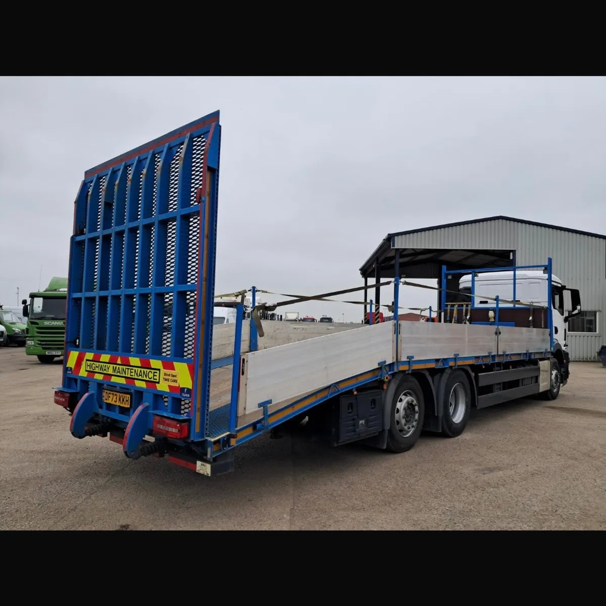 Man 330 6x2 Beavertail - Image 4