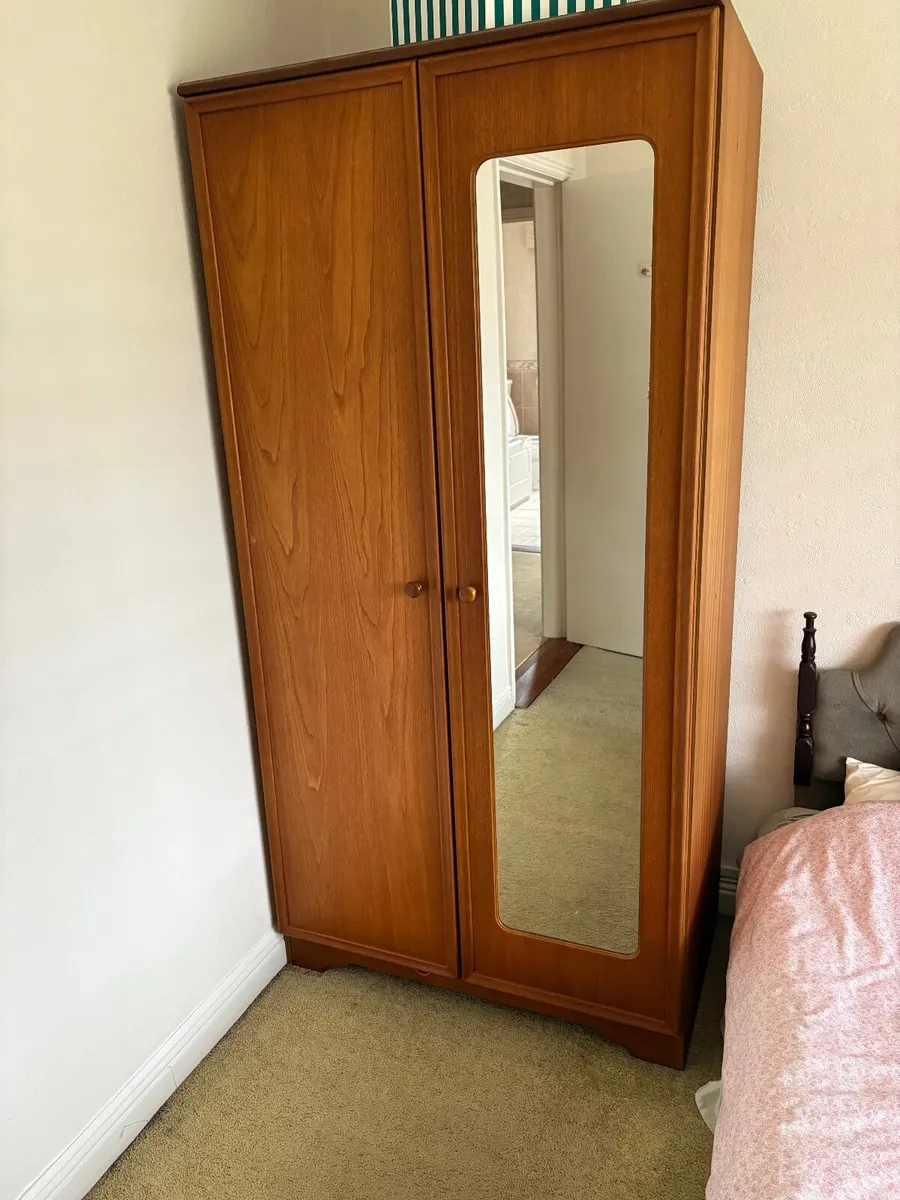 Wardrobes and Chest of drawers - Image 3