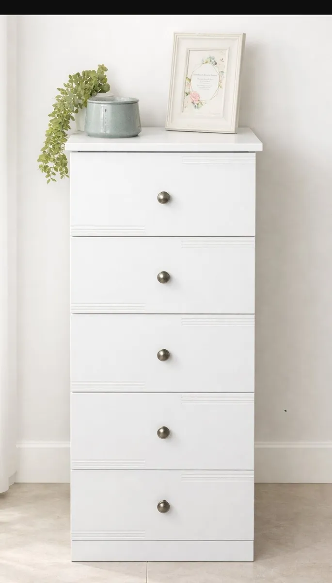5 Drawer Tallboy - Image 1