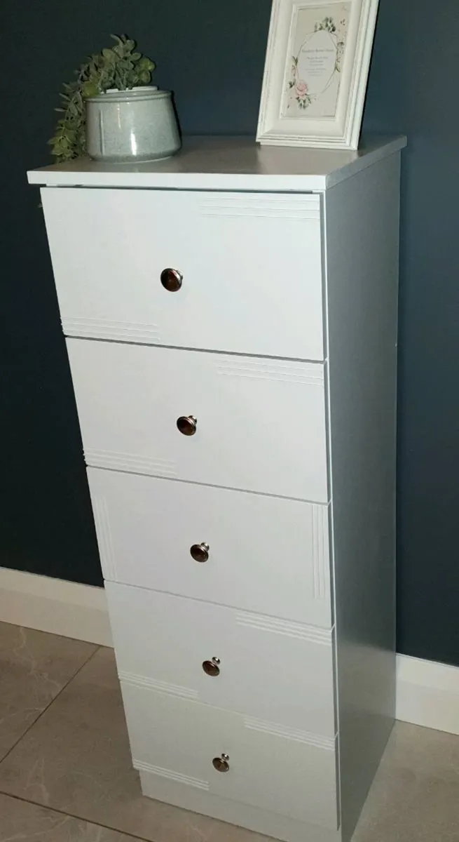 5 Drawer Tallboy - Image 4