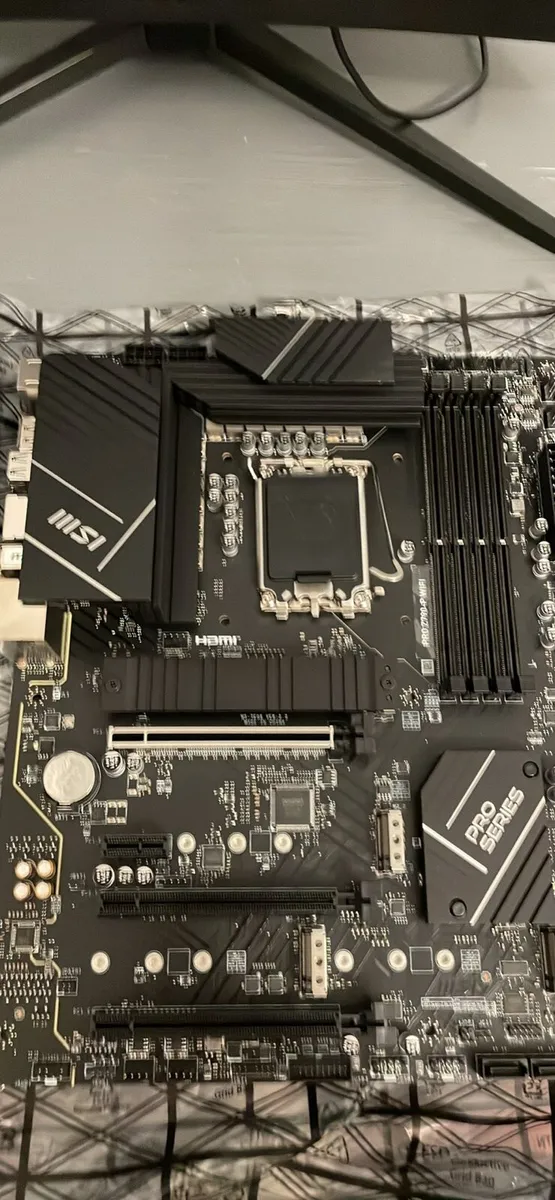 Motherboard pro Z790-p wifi - Image 2