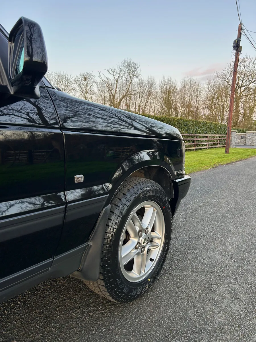 Stunning Range Rover V8 (Original Irish) - Image 3