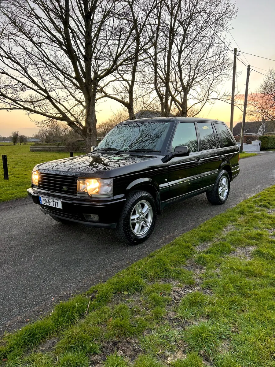 Stunning Range Rover V8 (Original Irish) - Image 1