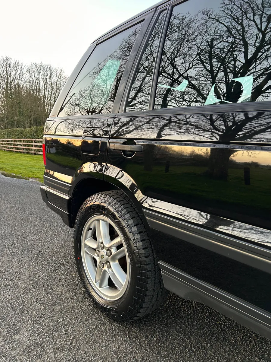 Stunning Range Rover V8 (Original Irish) - Image 4