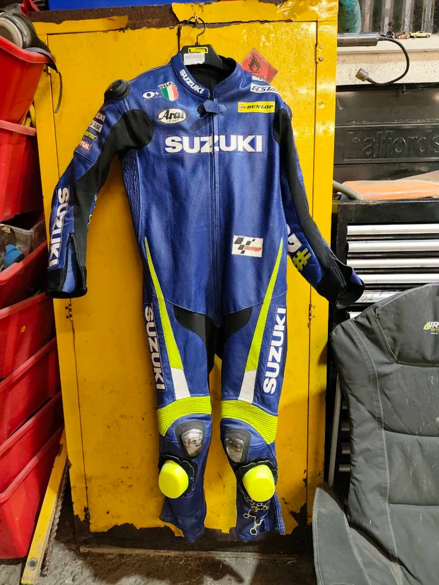 1 piece motorcycle leathers