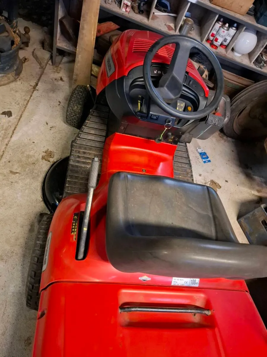 Rideon lawn mower - Image 1