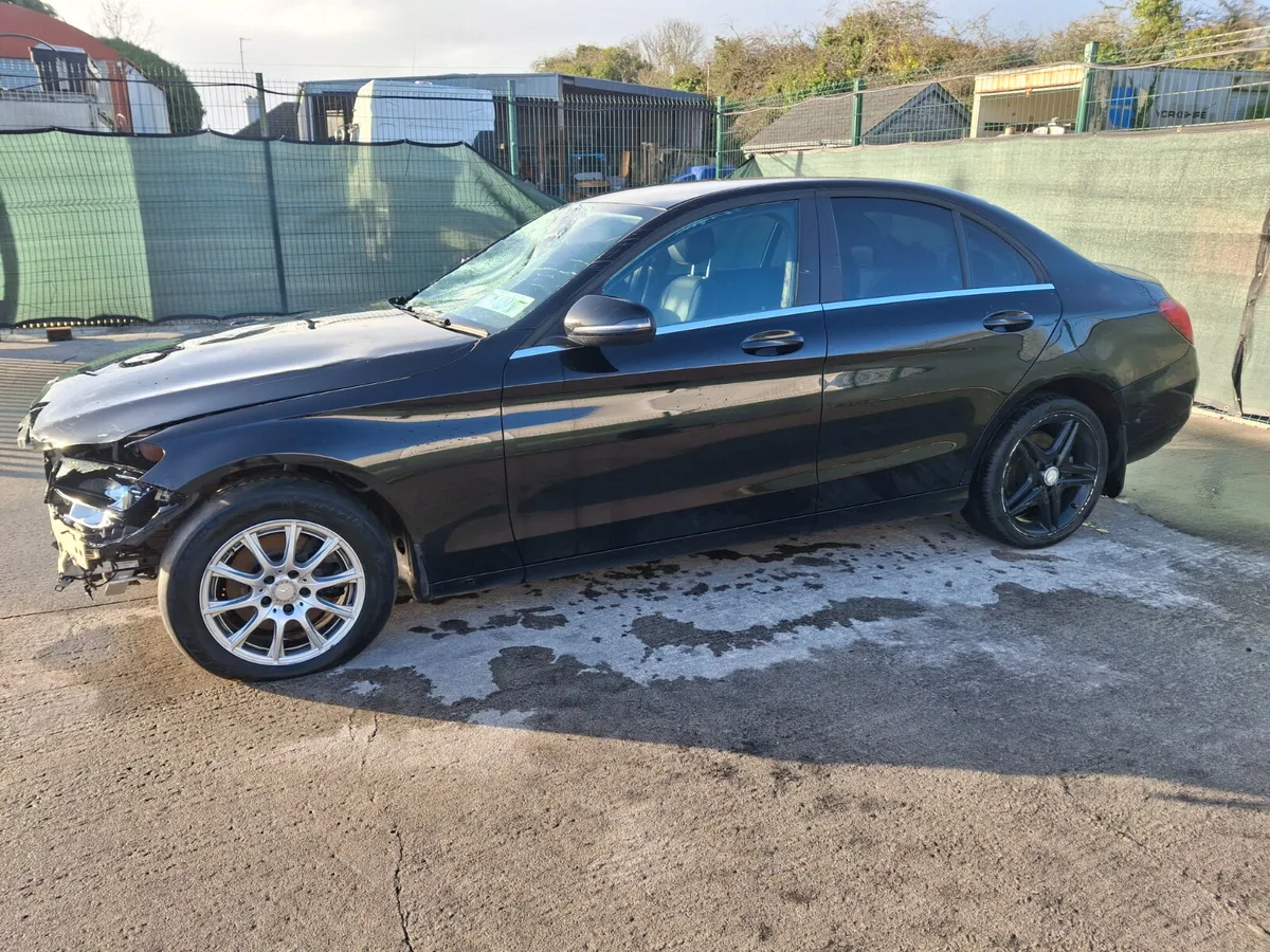 2016 Mercedes C-Class  220C  2.2 Diesel - Image 1