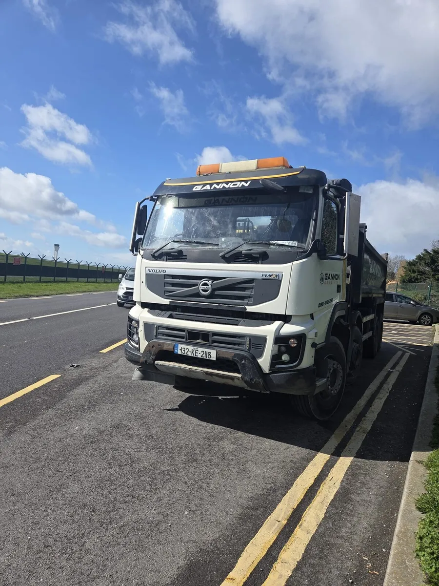 Volvo Fmx 420 Tipper Grab - Image 2