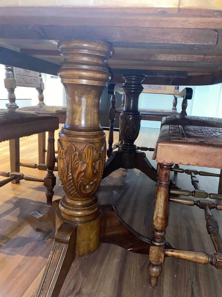 Dinning table chairs - Image 2