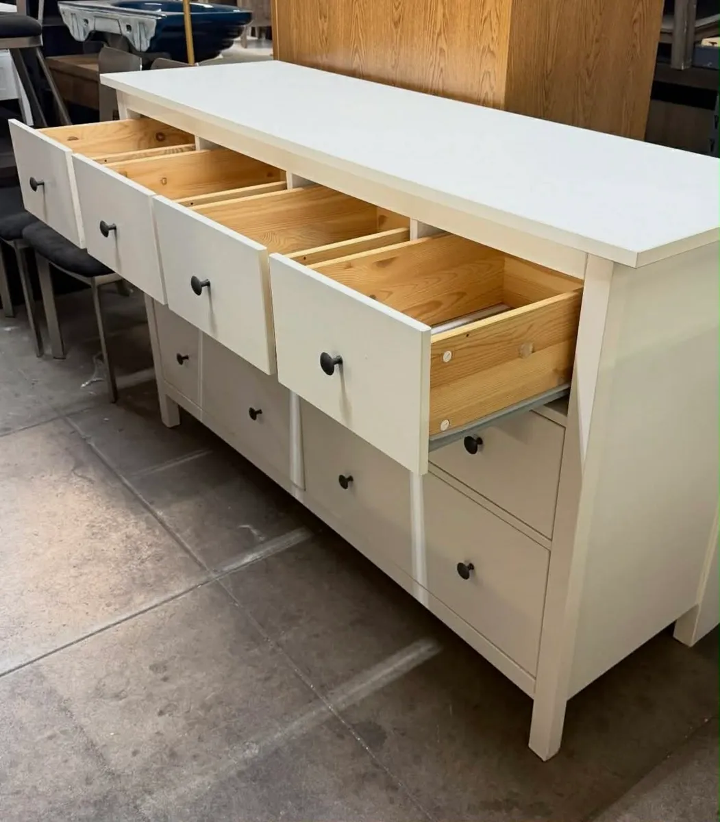 Chest of drawers - Image 2