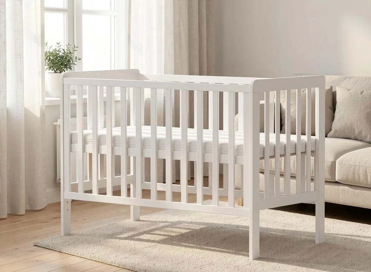 120x60cm Wooden Baby Cot Bed With Deluxe Aloe - Image 2