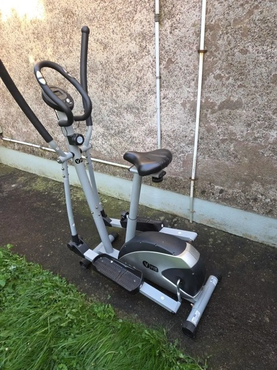 Cross Trainer - Image 2