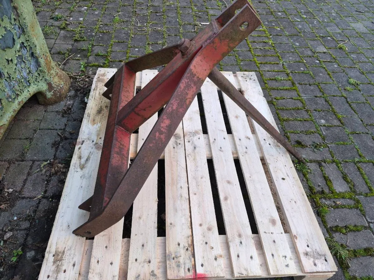 Bale Spike - Image 1